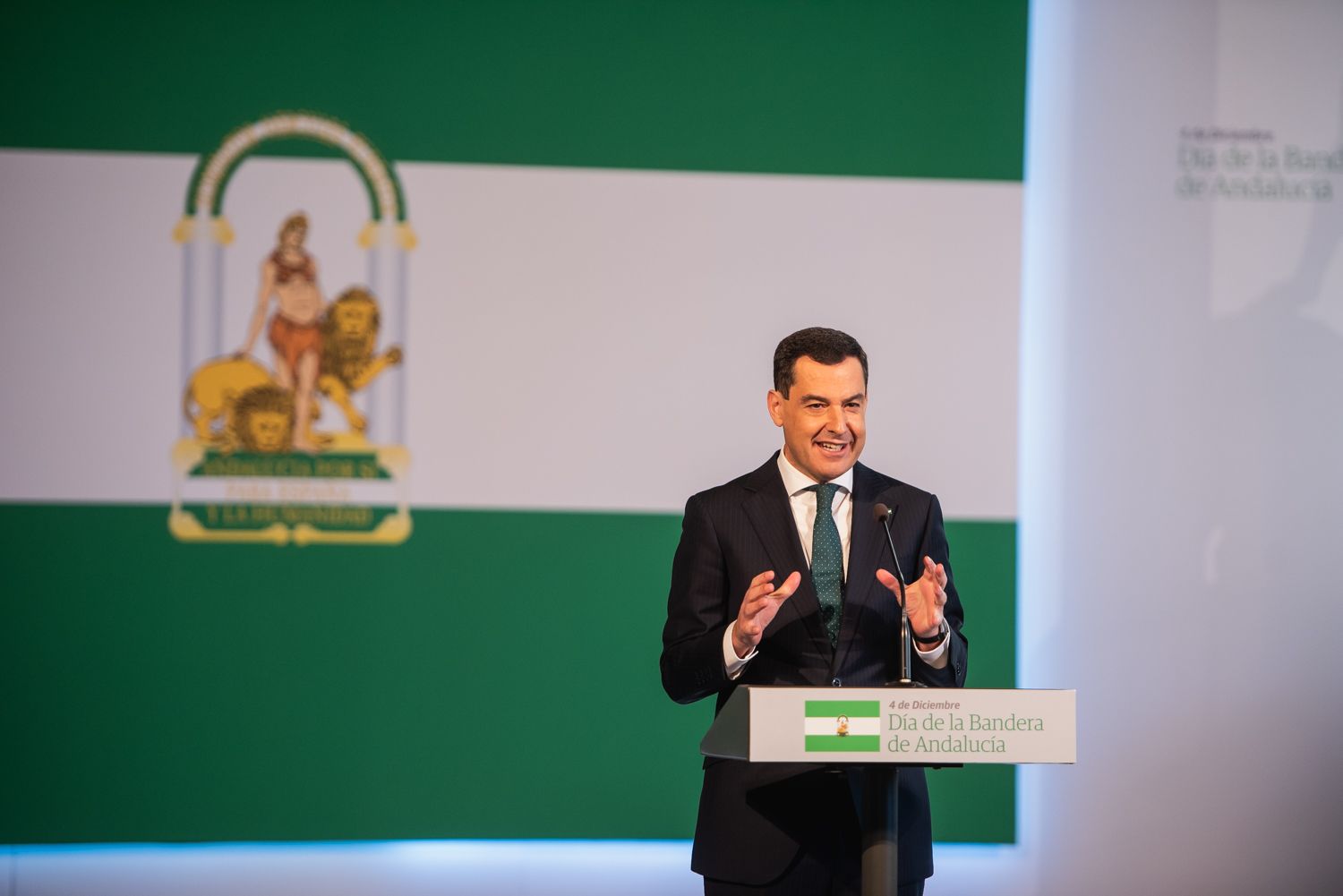 El Día de la Bandera de Andalucía, con Paco Tous en San Telmo, en imágenes.