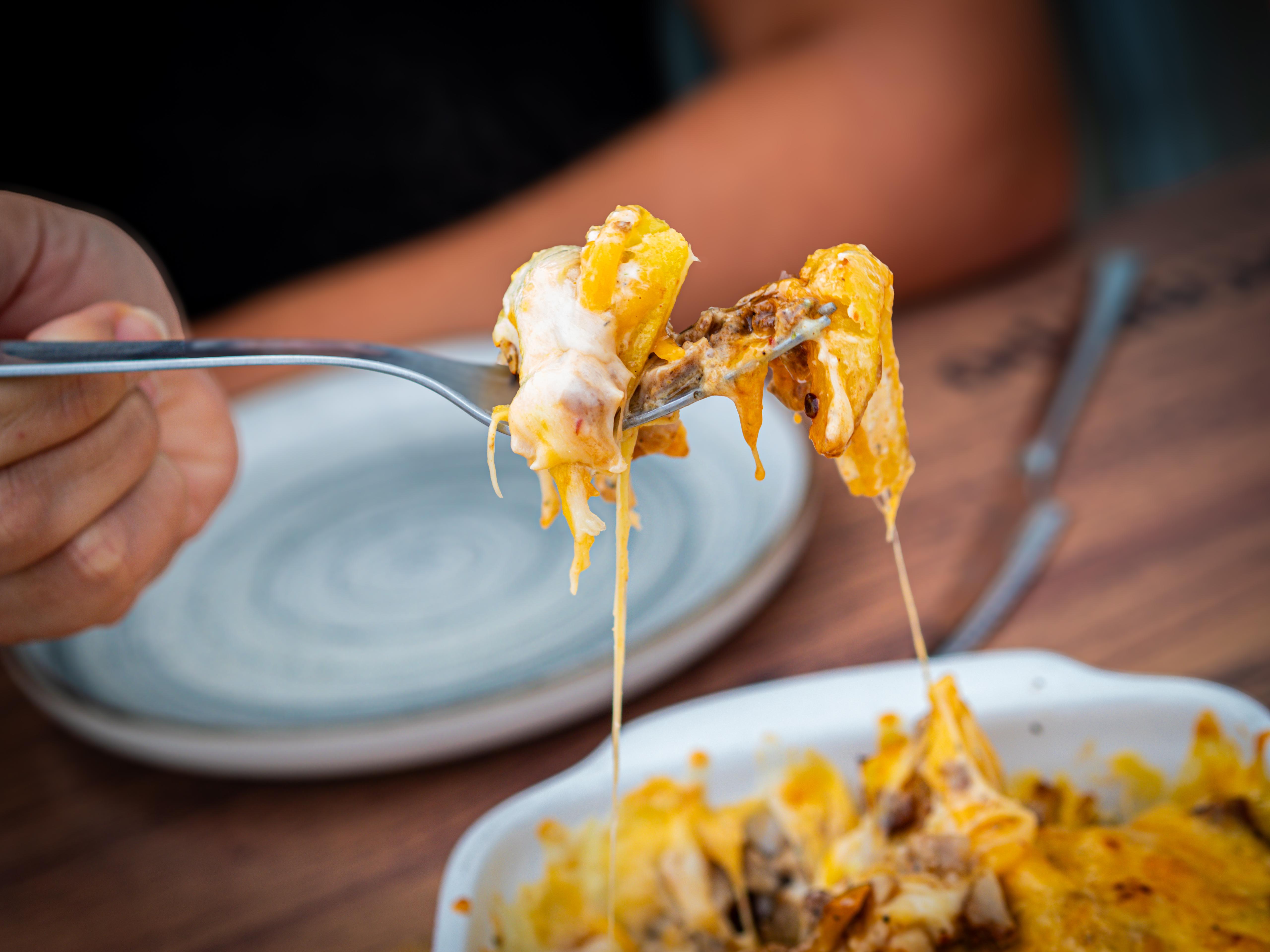 Un plato de patatas en Henny Penny, un templo de la comida 100% americana.