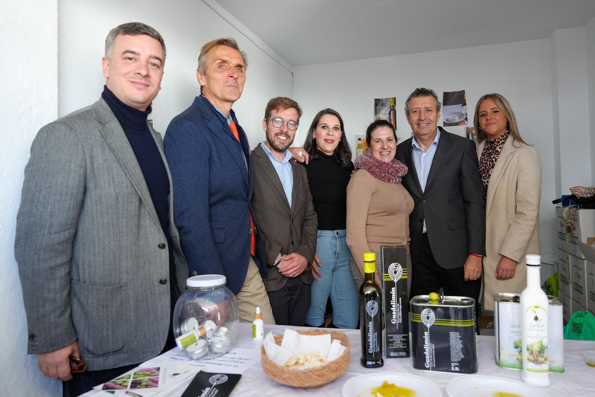 54187161210 d33c12f950 k