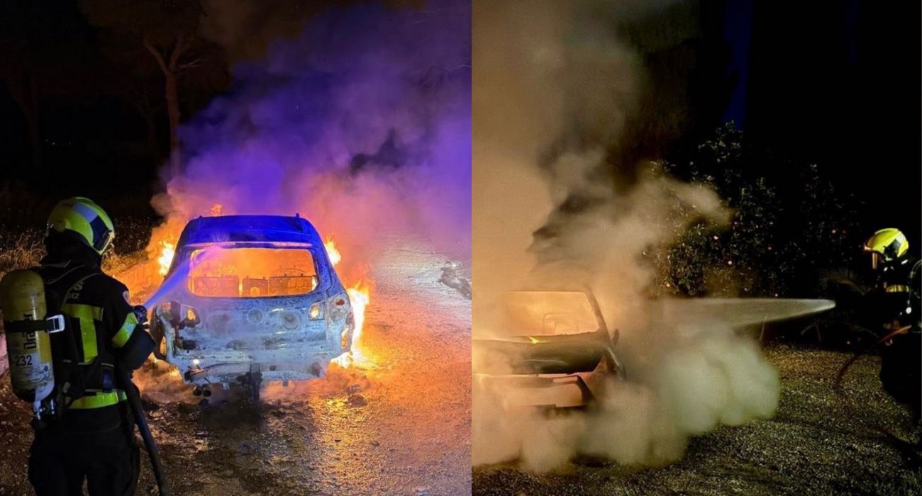 Dos coches calcinados en Chiclana con apenas dos horas de diferencia.