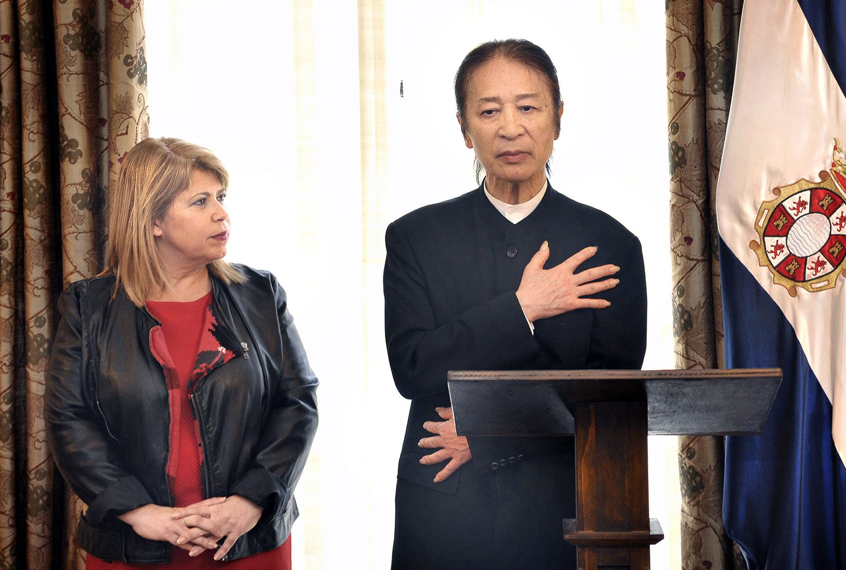 alcaldesa_recibe_bailaor_japones_shoji_kojima_01_0