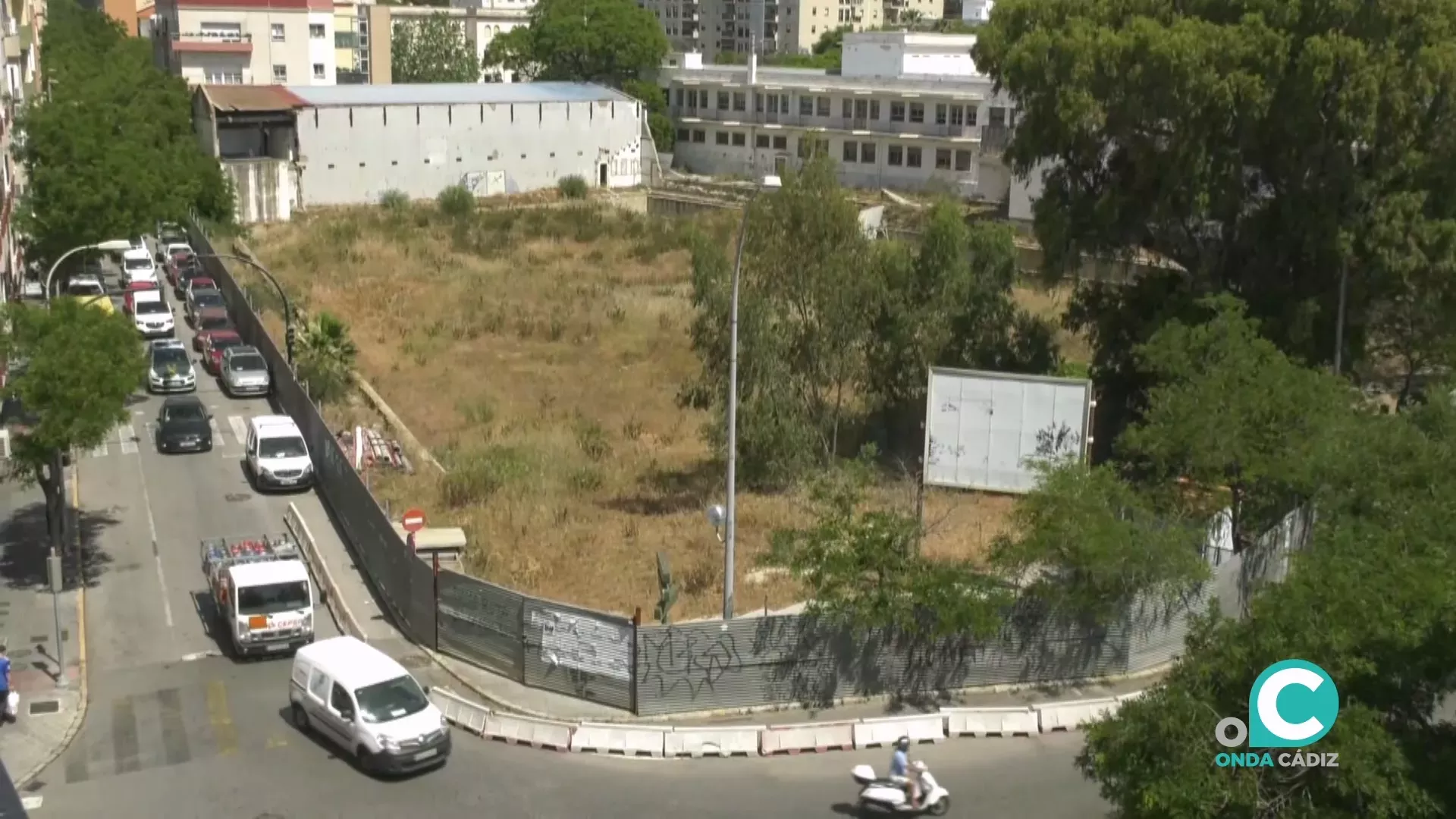 Solar donde se ubicará el nuevo recinto deportivo en Cádiz. 