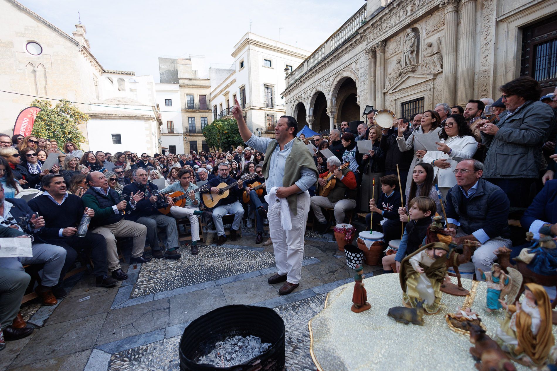 Zambomba BIC 2024 en Jerez, en la icónica plaza de la Asunción. 