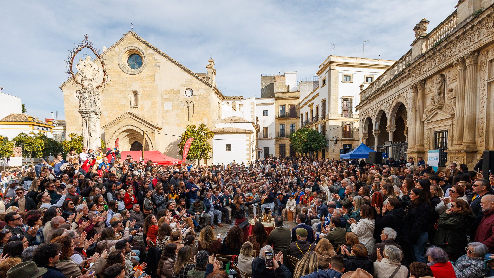 Zambomba BIC 2024 en Jerez, plaza de la Asunción 