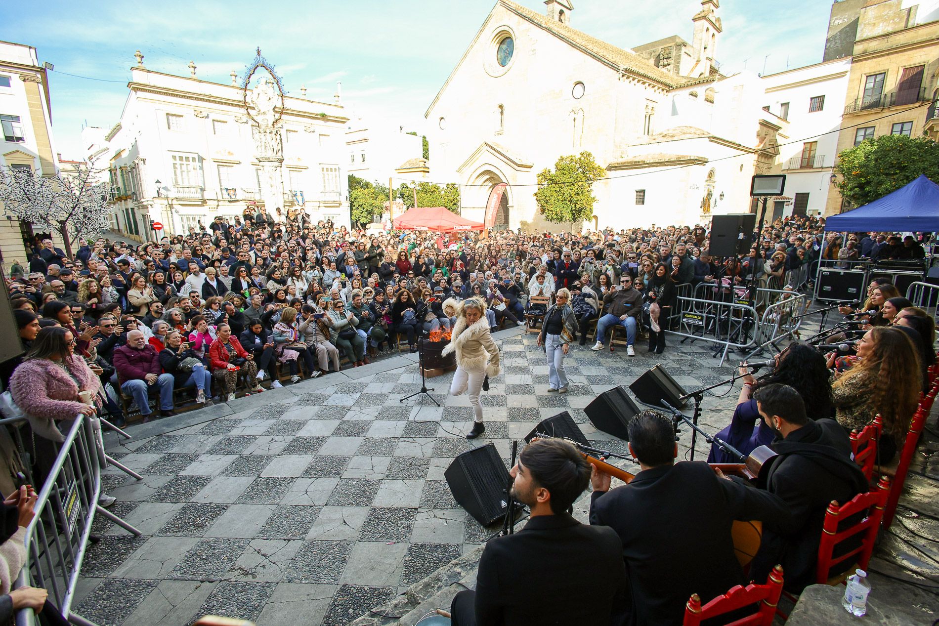 Zambomba BIC 2024 en Jerez, plaza de la Asunción 