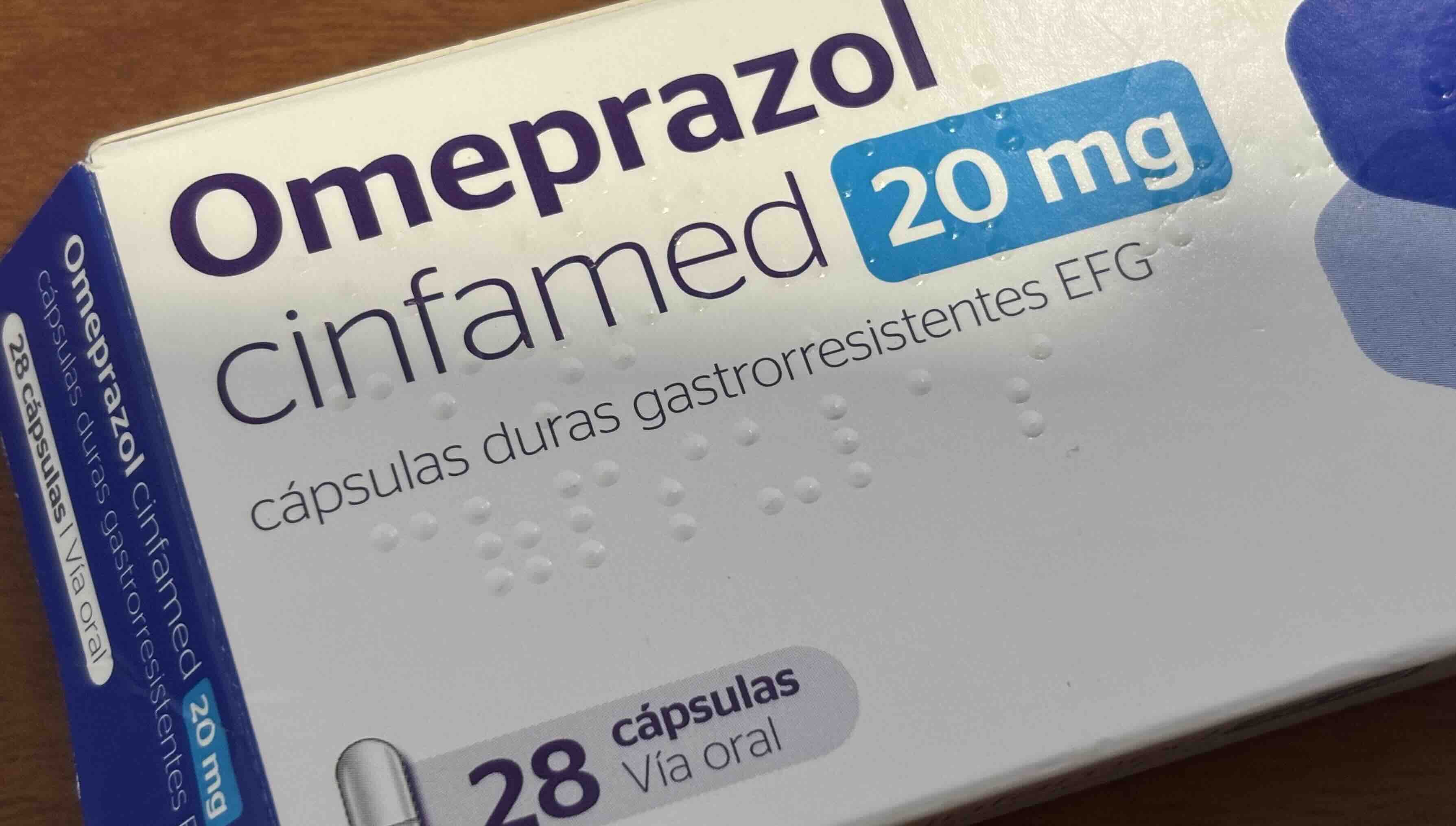 Excesos navideños y omeoprazol: un cóctel envenenado.