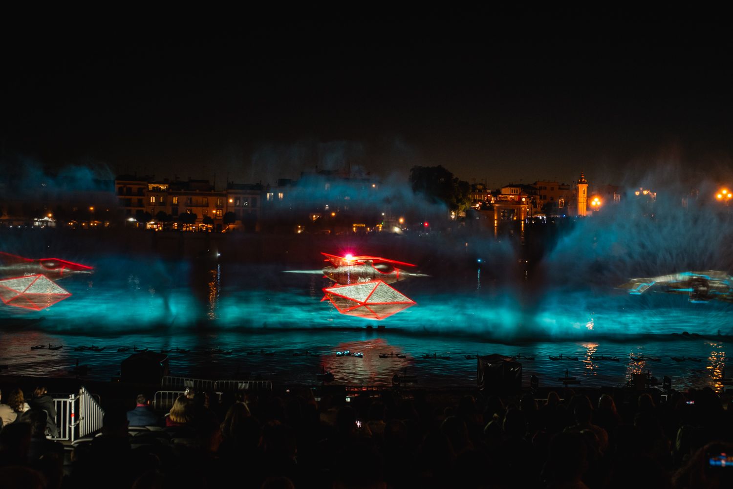 Así es Navigalia 2024, el espectáculo navideño del Guadalquivir en Sevilla