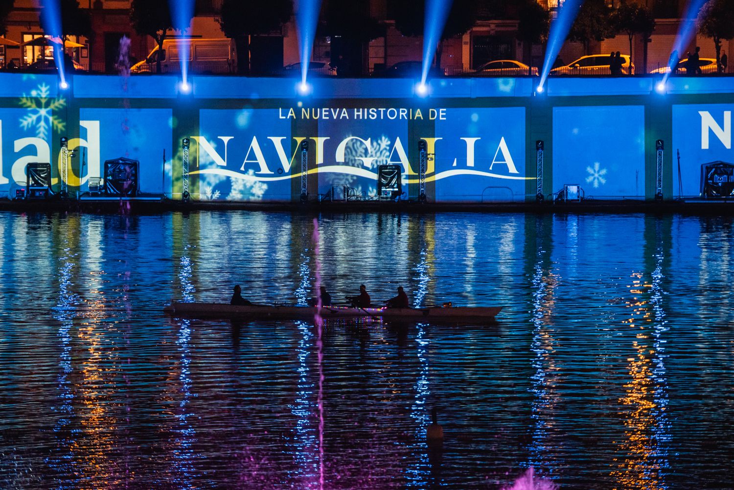 Así es Navigalia 2024, el espectáculo navideño del Guadalquivir en Sevilla