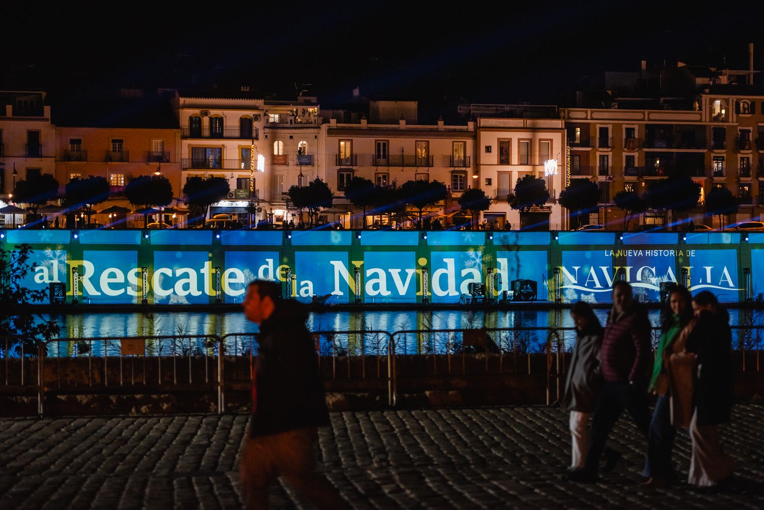 Así es Navigalia 2024, el espectáculo navideño del Guadalquivir en Sevilla