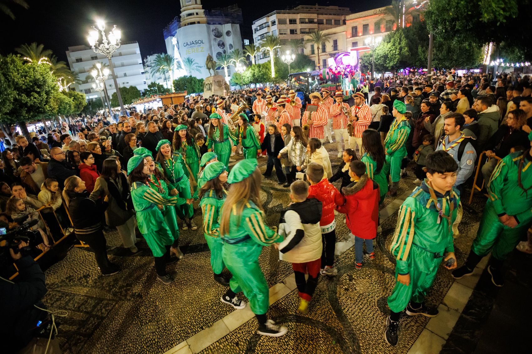 Imágenes de la cabalgata de la Cartera Real por las calles de Jerez