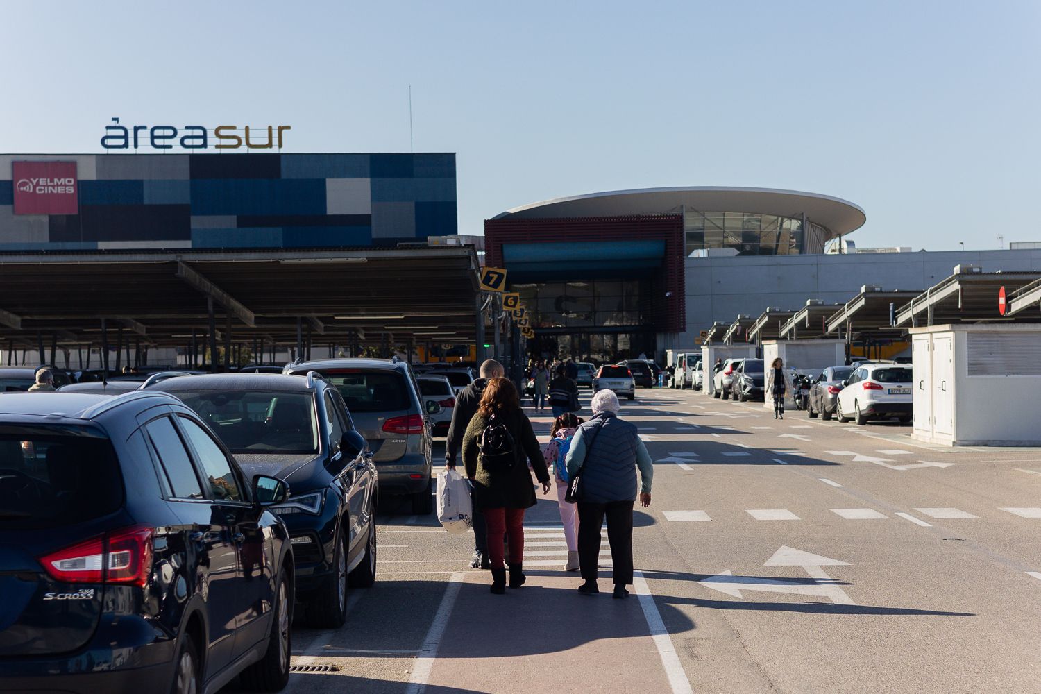 El centro comercial Área Sur, en Jerez, permanecerá abierto este 28F.