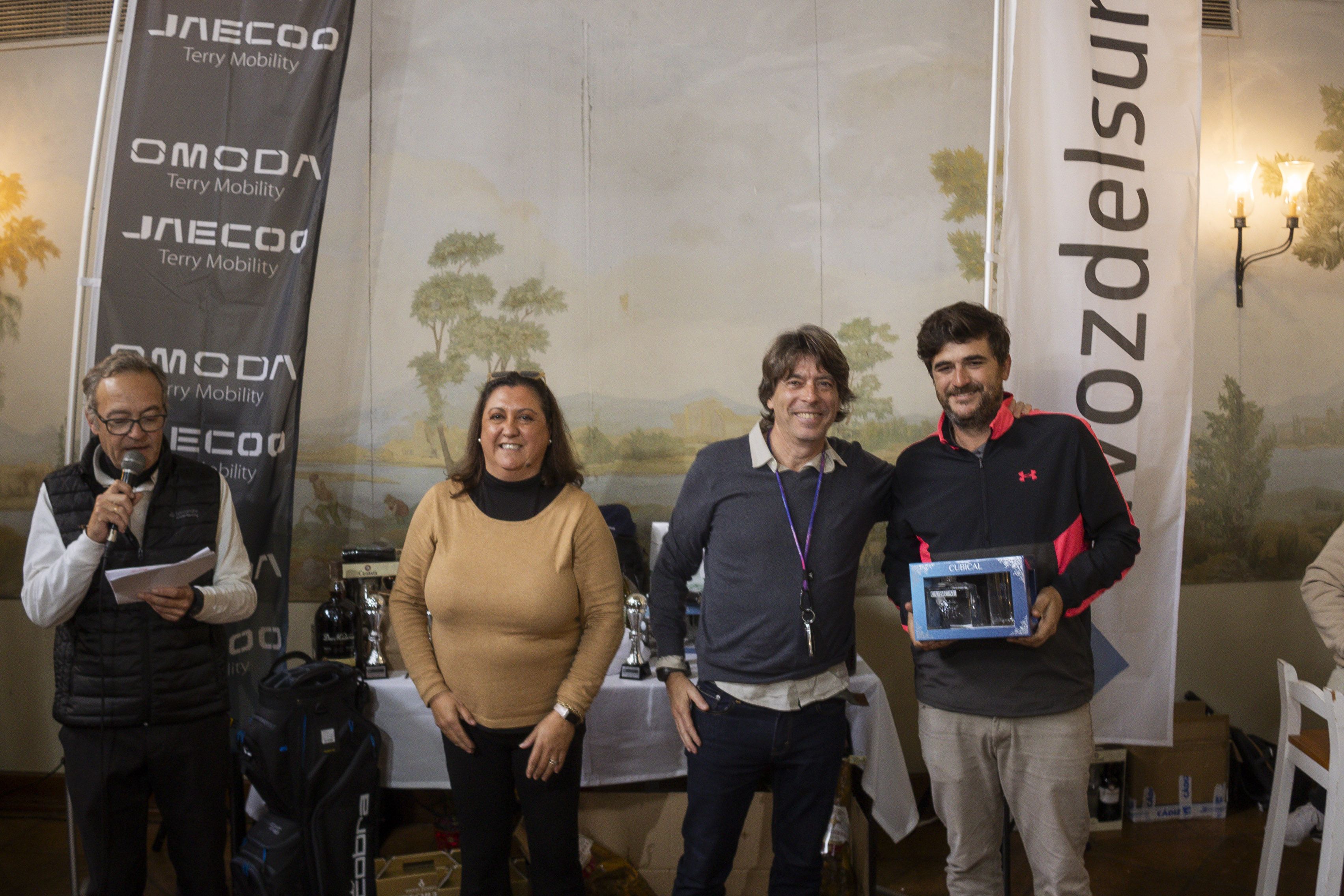 Primer torneo de golf de lavozdelsur.es