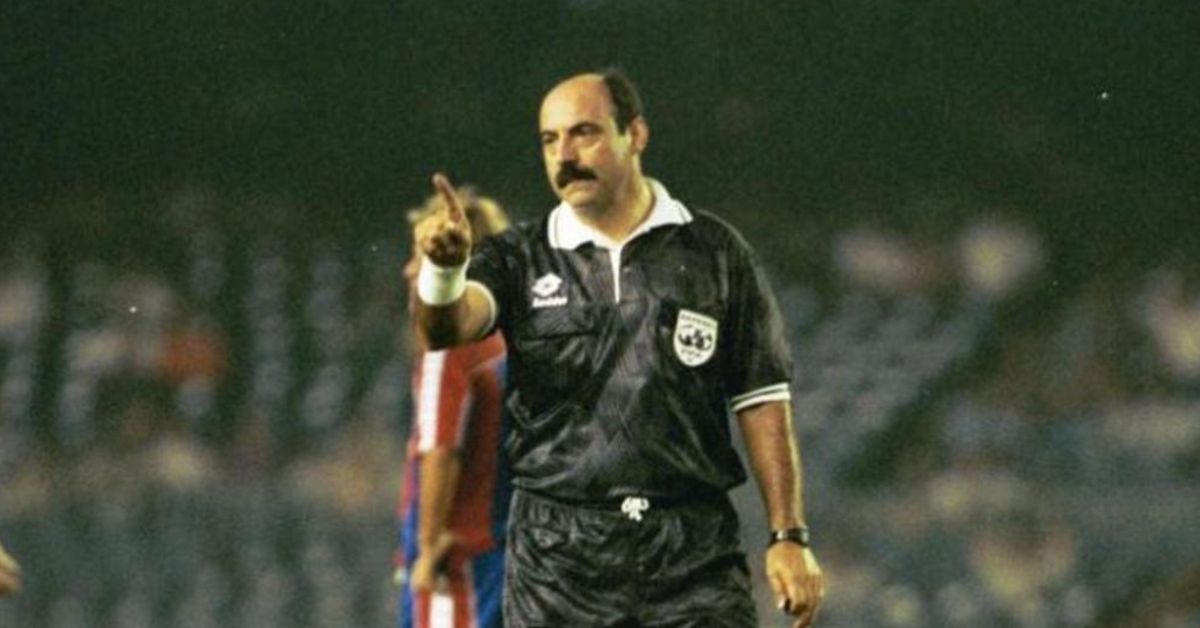 Joaquín Ramos Marcos, en su época de árbitro.