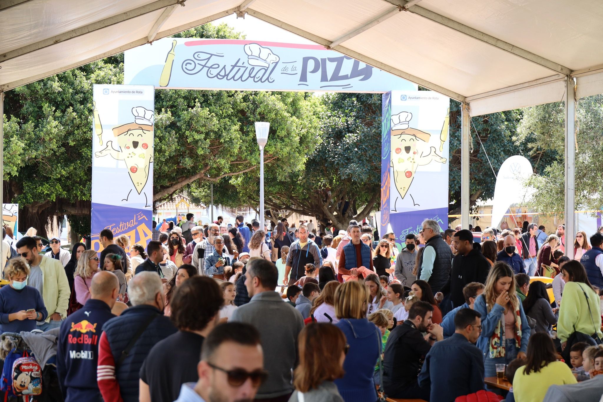 Ambientazo en el Festival de la Pizza en Rota, en una imagen de su última edición.