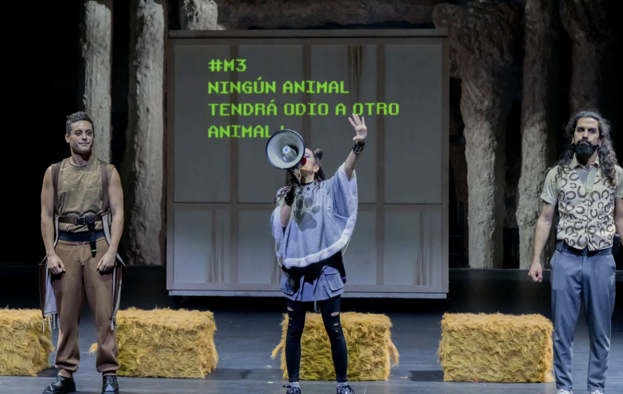 'Rebelión en la red', por LaJoven, este domingo 9 de febrero en el Teatro Villamarta de Jerez.