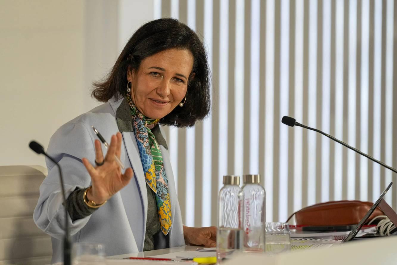 Ana Patricia Botín, presidenta del Banco Santander, uno de los grandes bancos con beneficios récord.