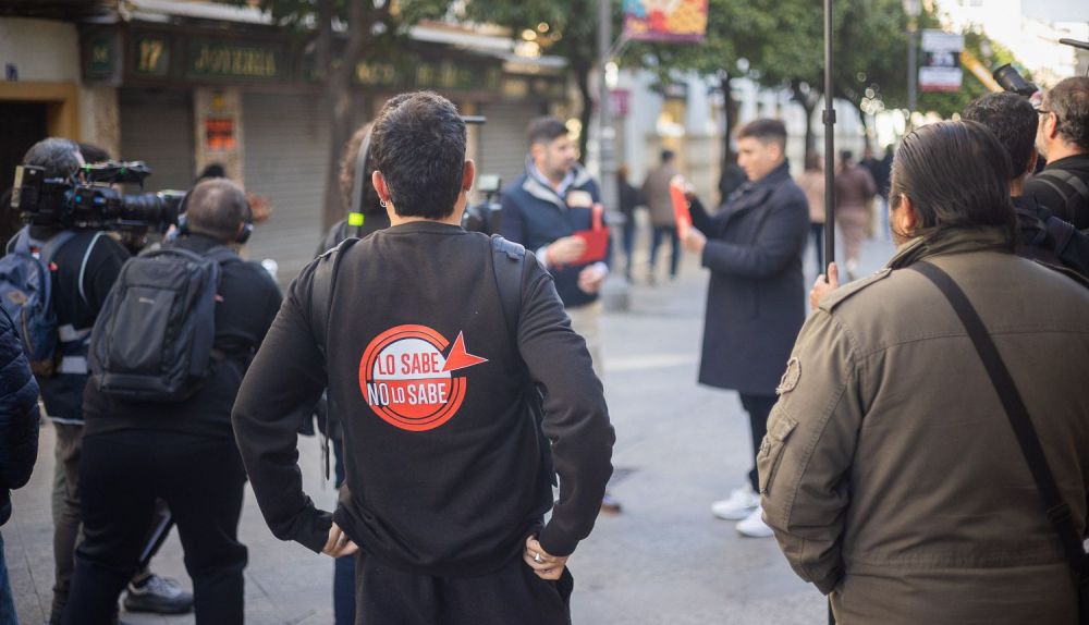 Así se graba el programa de Cuatro en la calle Larga.