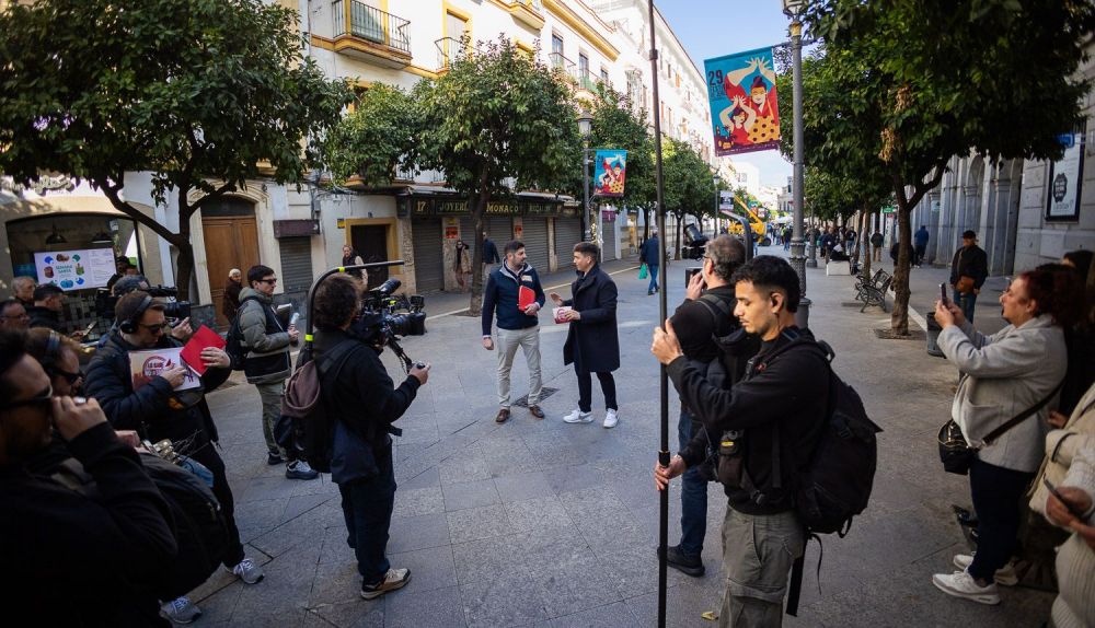 Rodaje de 'Lo sabe, no lo sabe' en el centro de Jerez.