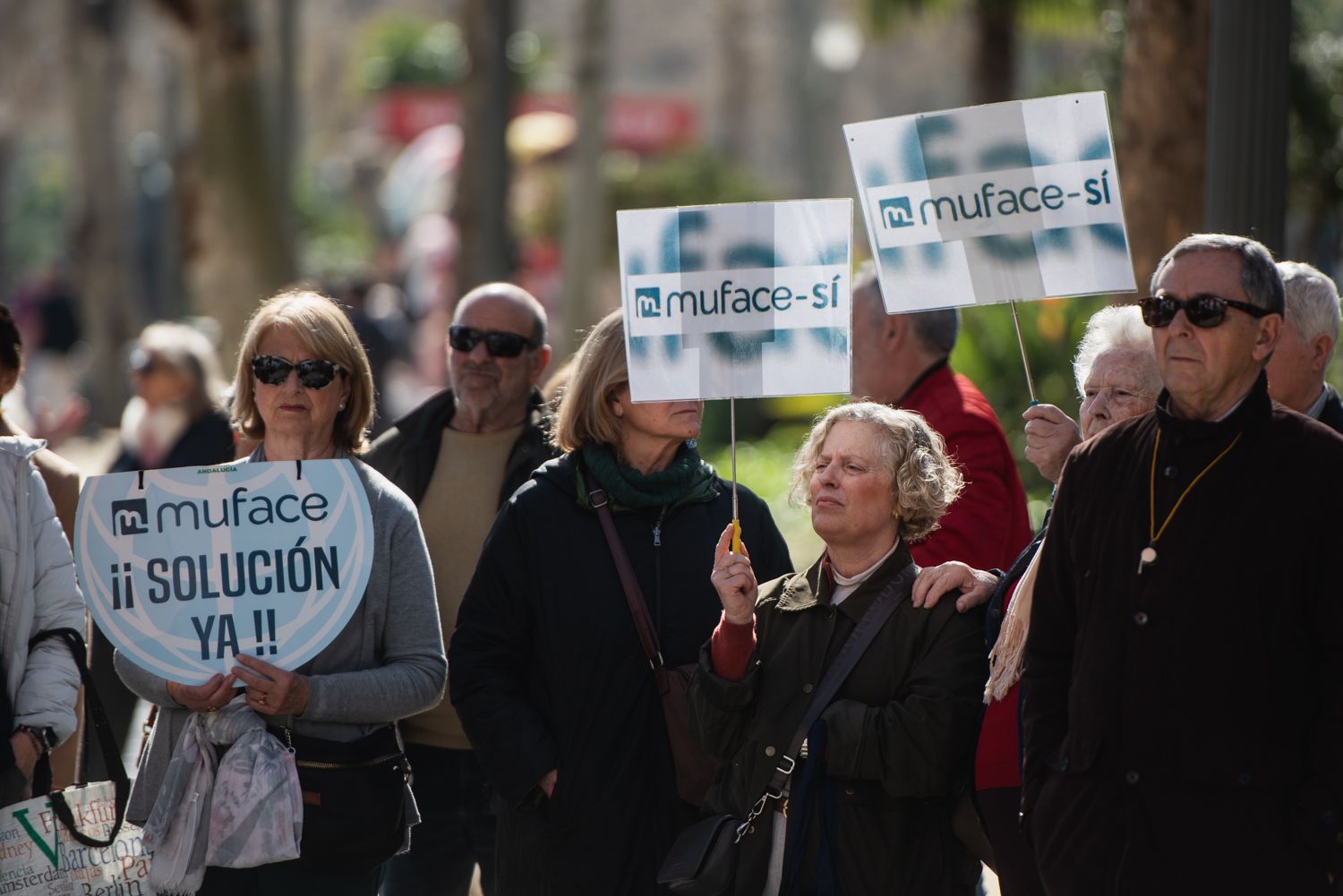Manifestación en Sevilla por Muface.