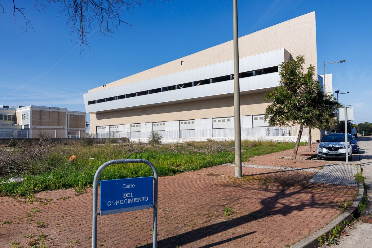 Una imagen de un edificio en el PTA de Jerez. Una imagen de un edificio en el PTA de Jerez.