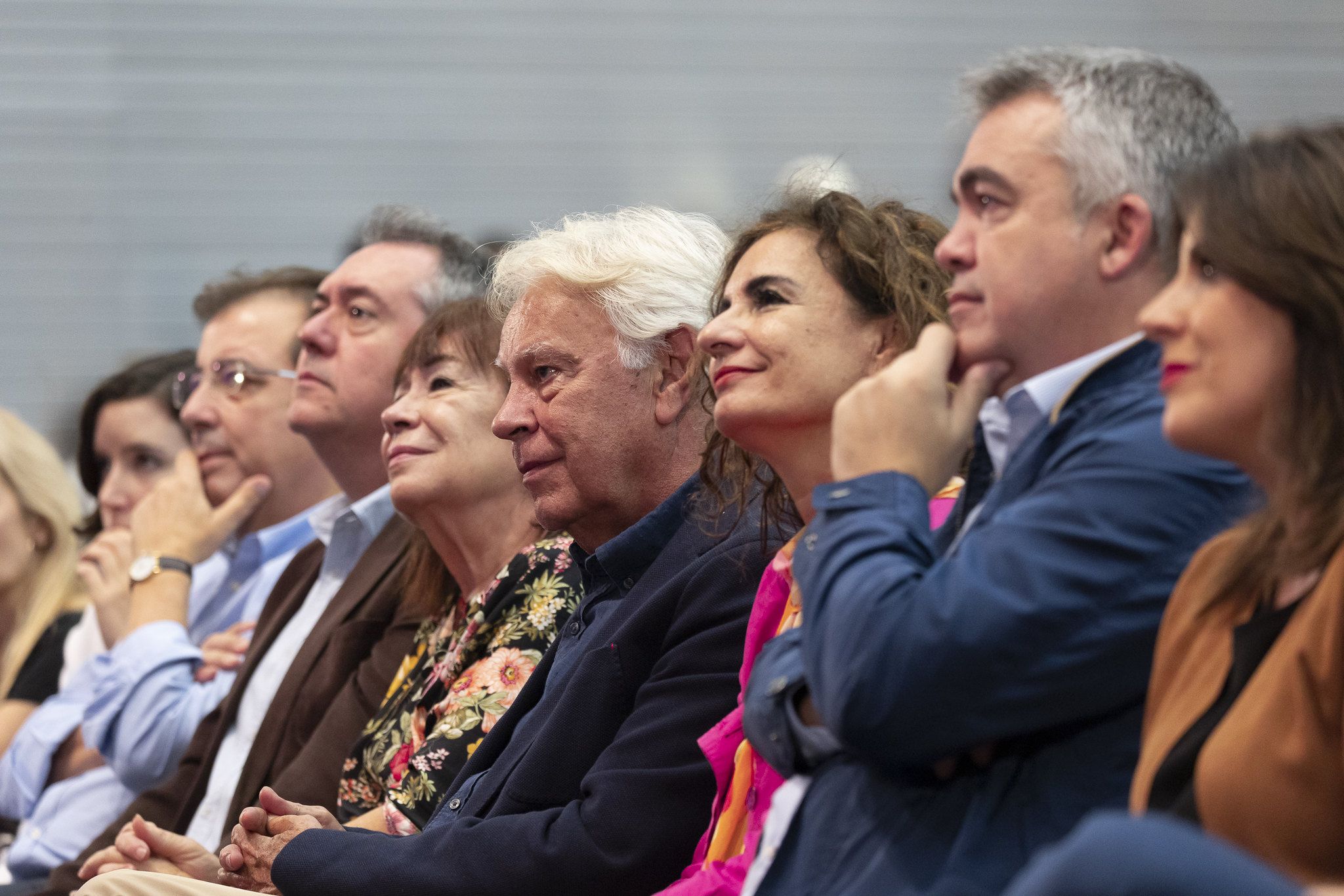 Felipe González y María Jesús Montero, juntos en un mitin del PSOE en 2022.
