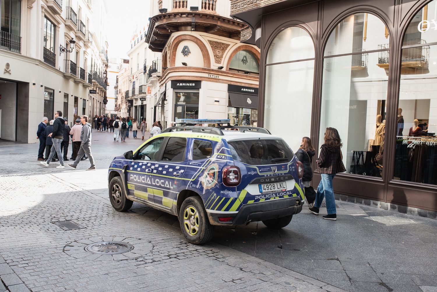 La Policía Local de Sevilla en patrulla. La Policía Local de Sevilla en patrulla.
