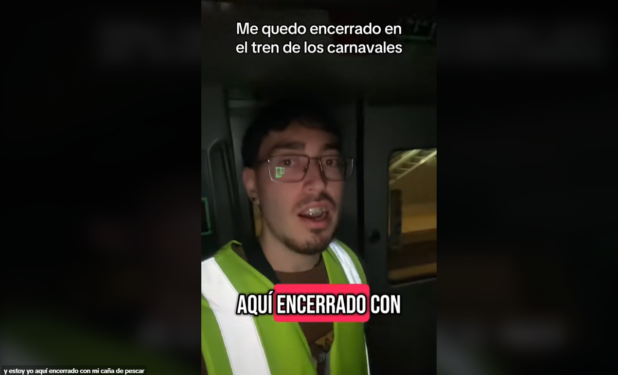 El chico cuenta su experiencia al quedarse encerrado en un Cercanías para ir al Carnaval de Cádiz.