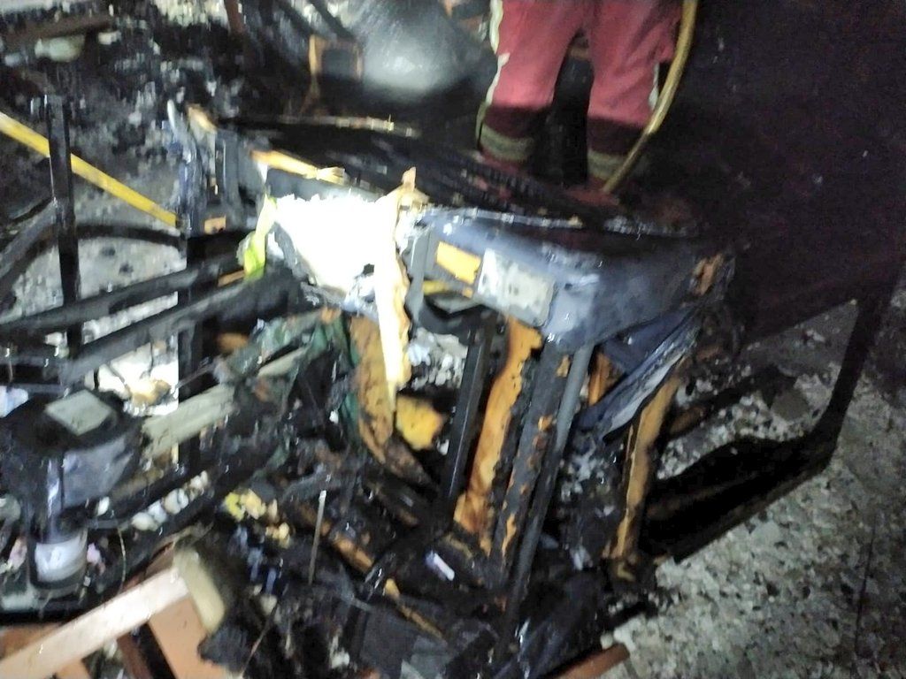 Imagen del incendio en un chalé del Aljarafe.