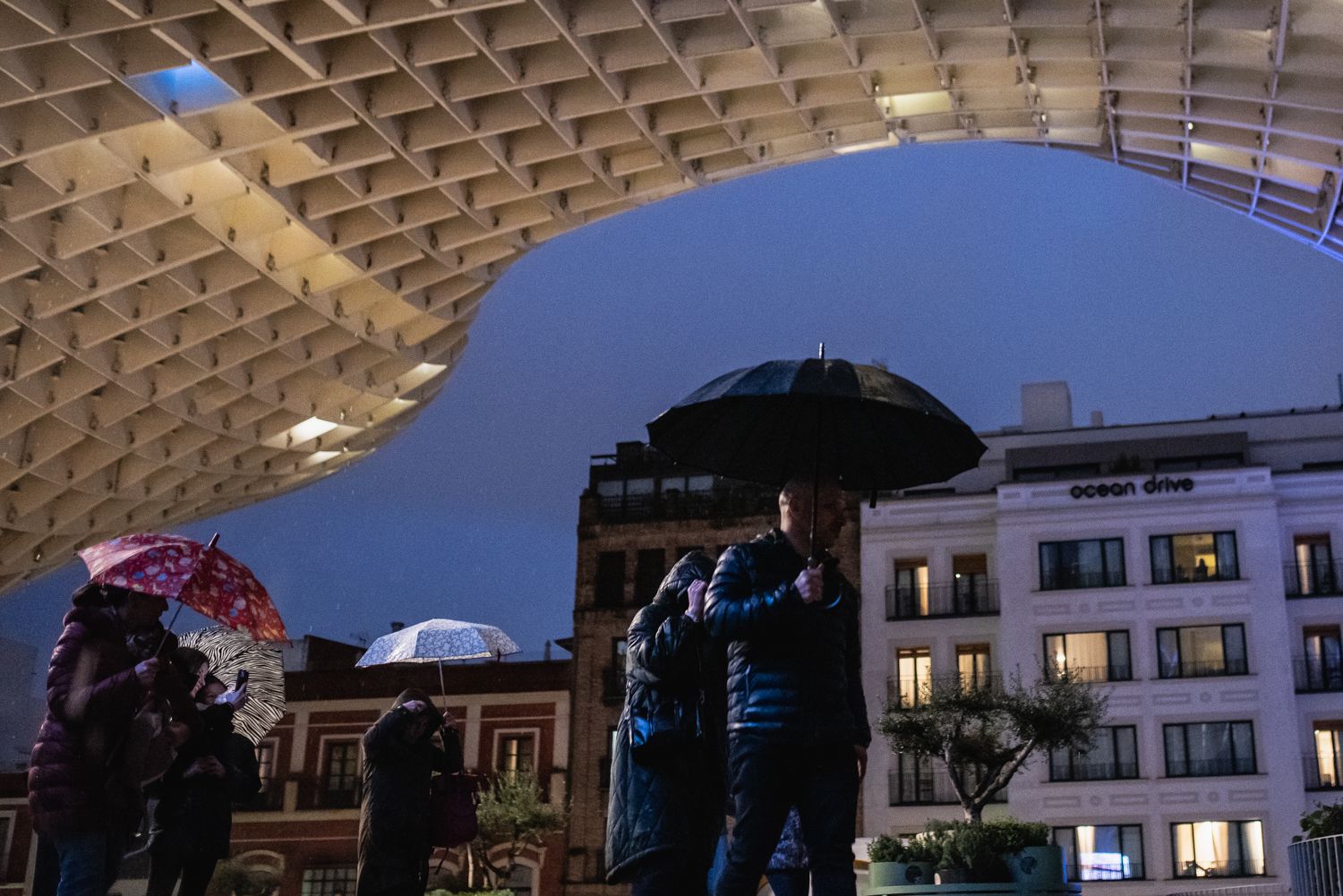 Un día de lluvia en Sevilla.
