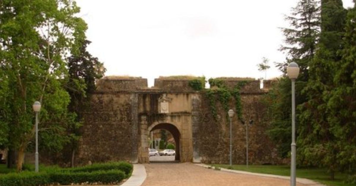 El cuerpo sin vida del joven desaparecido el domingo ha sido encontrado en el parque de la Legión de Badajoz.