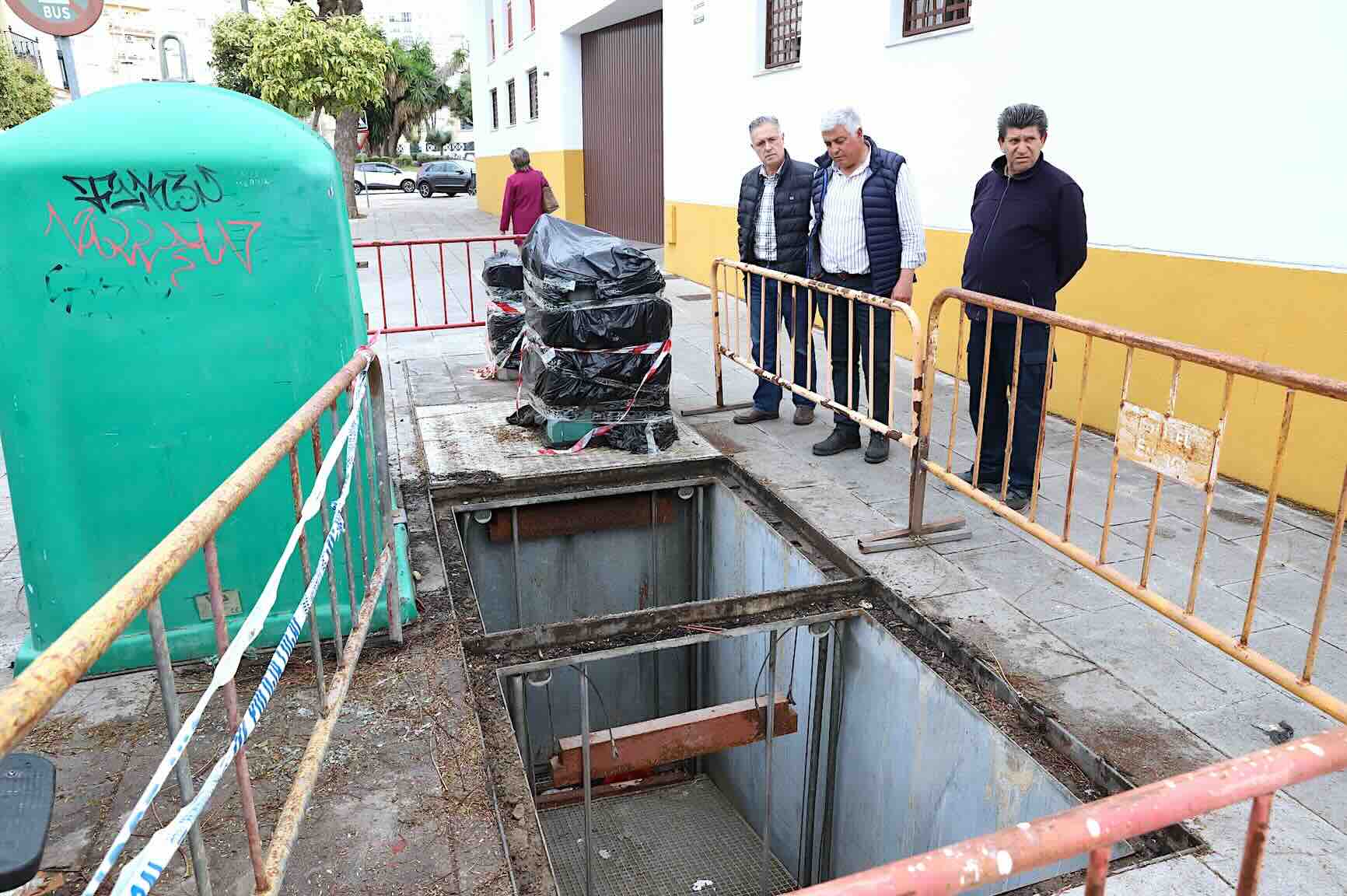 Adiós a los contenedores soterrados en Jerez: en su cabeza sonaba espectacular...