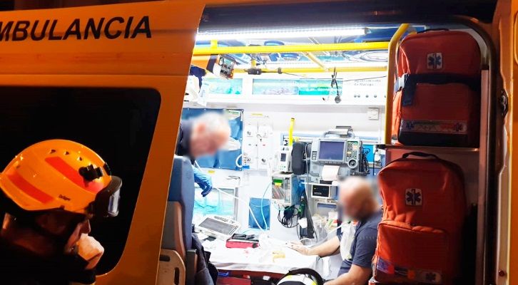 Actuación de un equipo de emergencias, en una imagen de archivo.