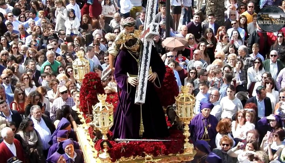 El Nazareno de Arcos durante su salida procesional en Semana Santa. 