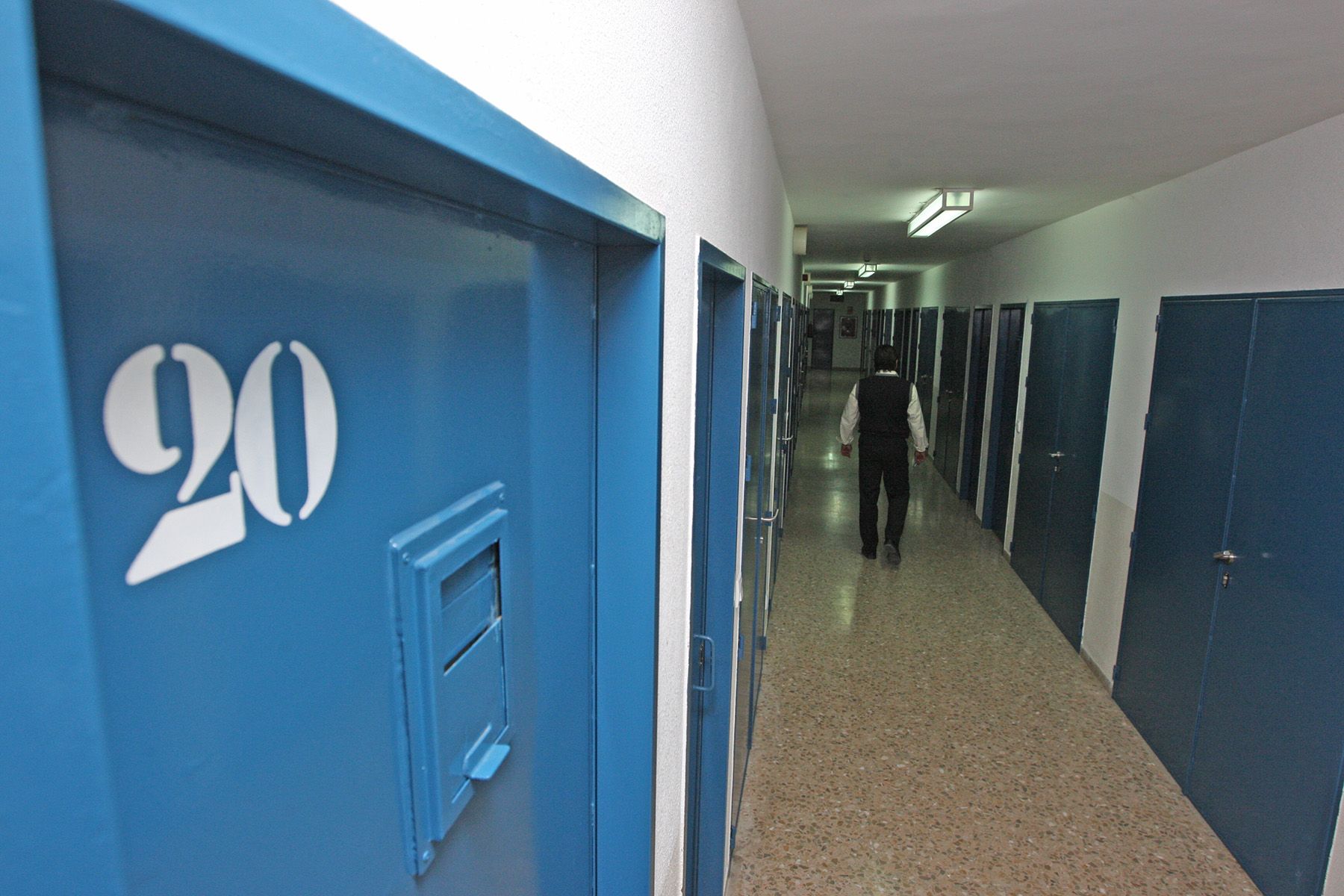 El papel de las medidas alternativas en Instituciones Penitenciarias para tratar la violencia de género. Interior del CIS de Jerez, en una imagen de archivo.