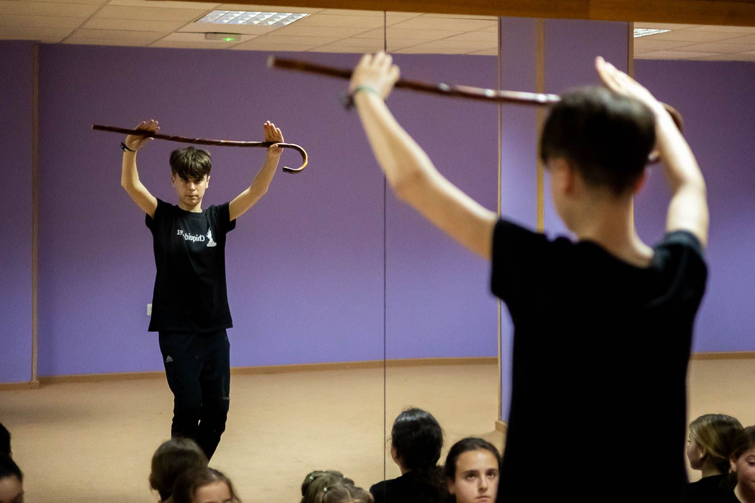 Cayetano Flores, en el estudio de baile Chiqui de La Plazuela en Jerez.