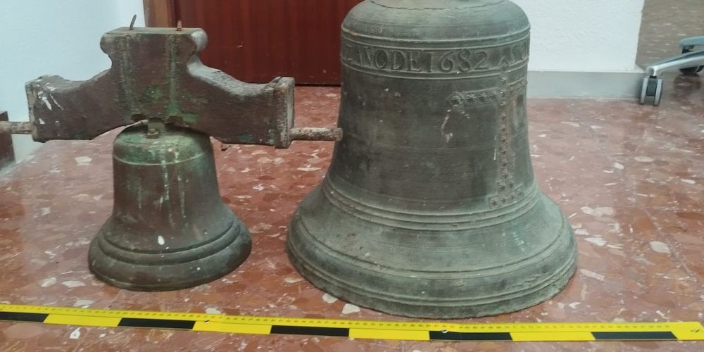 Campanas robadas en la parroquia del Cristo de la Sed.