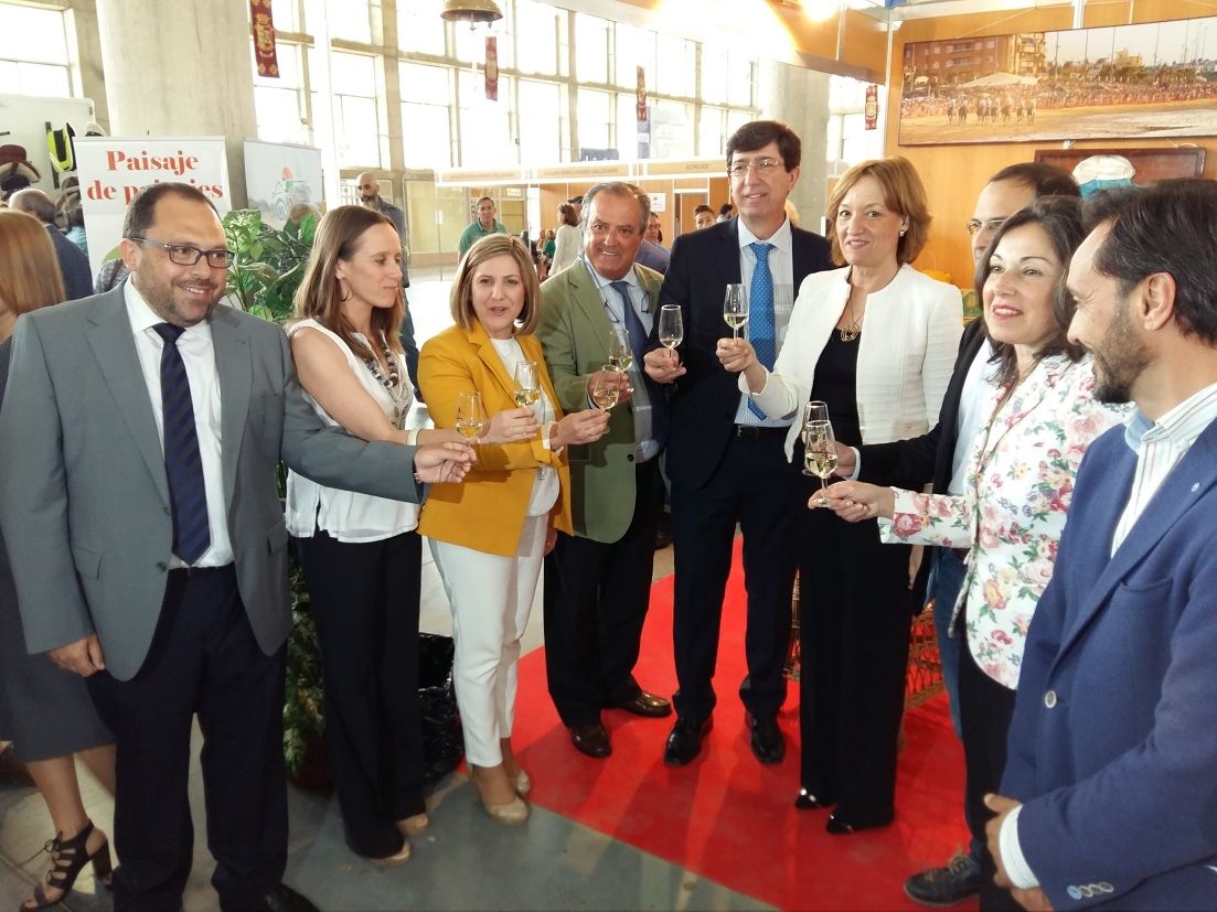 brindis_por_el_exito_de_la_edicion