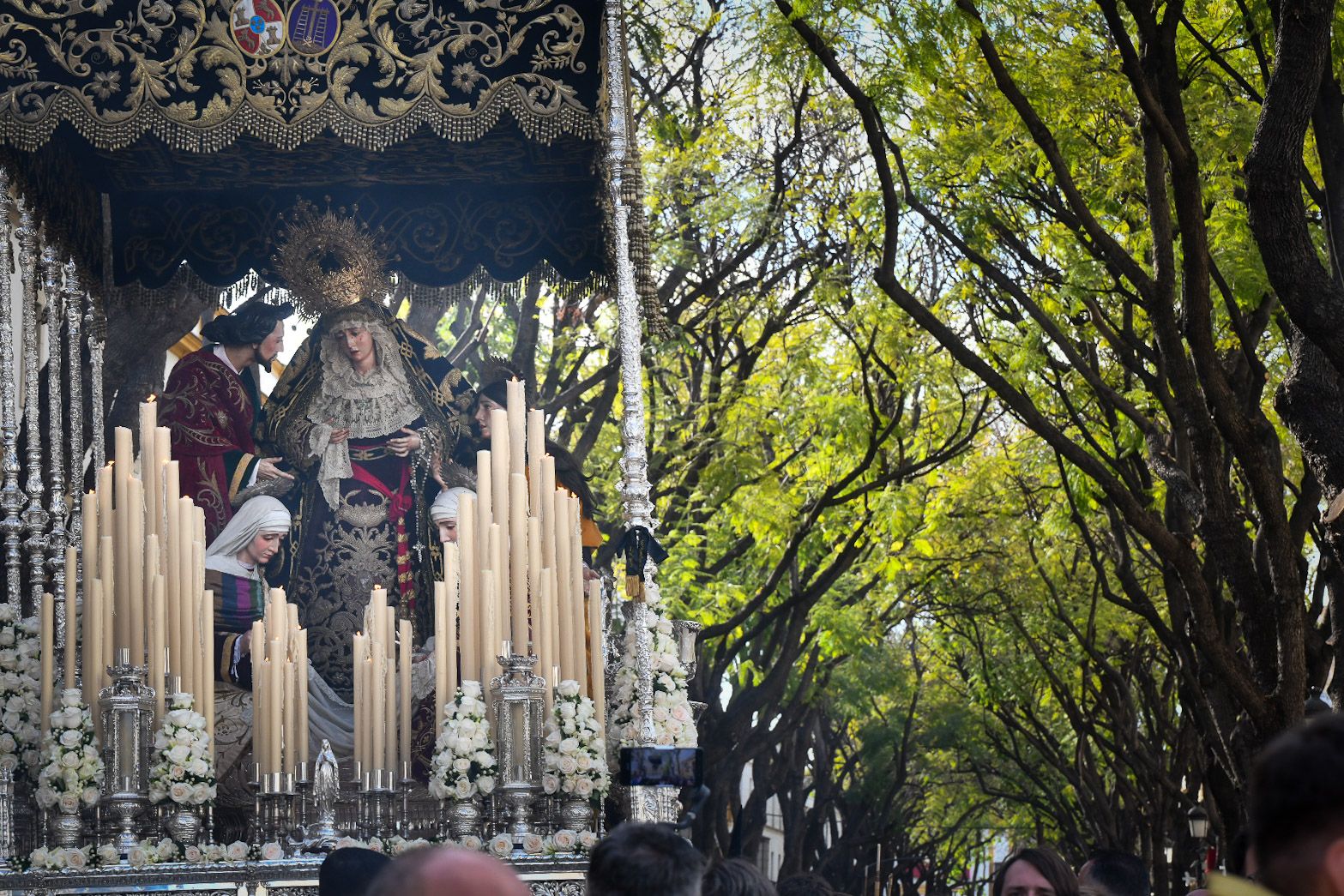 La Piedad por la calle Porvera, el Sábado Santo en Jerez.