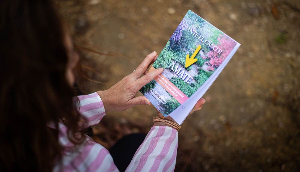 MONICA PEREZ LIBRO ANTE EL CANCER AMATE 6