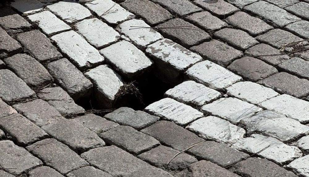 Socavon adoquines Porvera