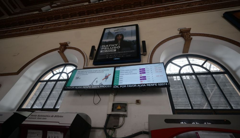 Escasa información en los paneles.