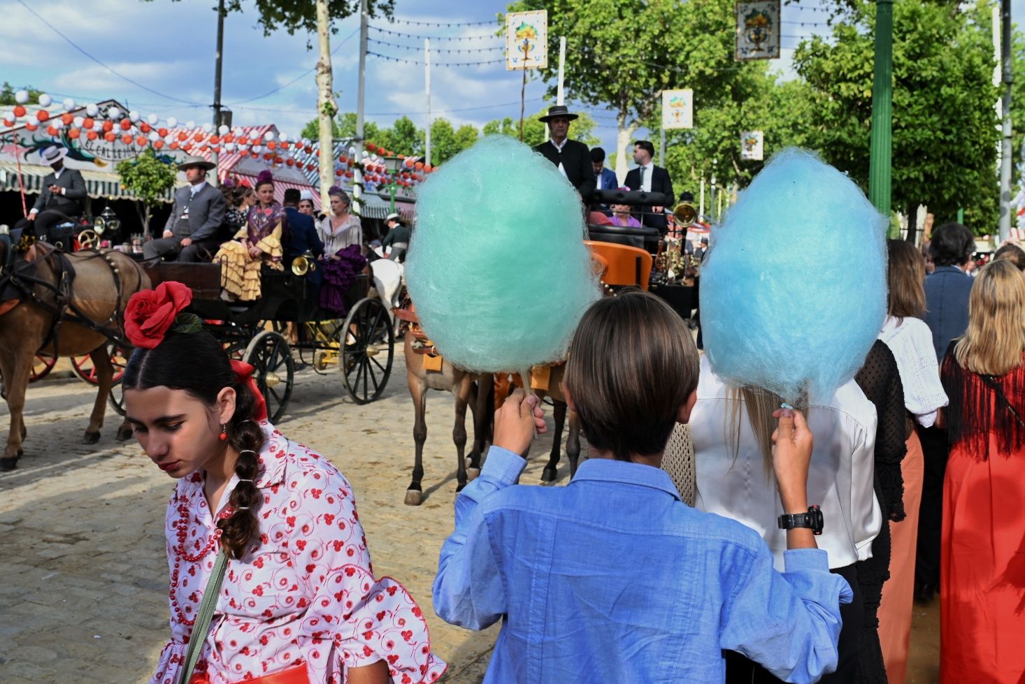 Ambiente este jueves en la Feria de Sevilla 2025.   MAURI BUHIGAS