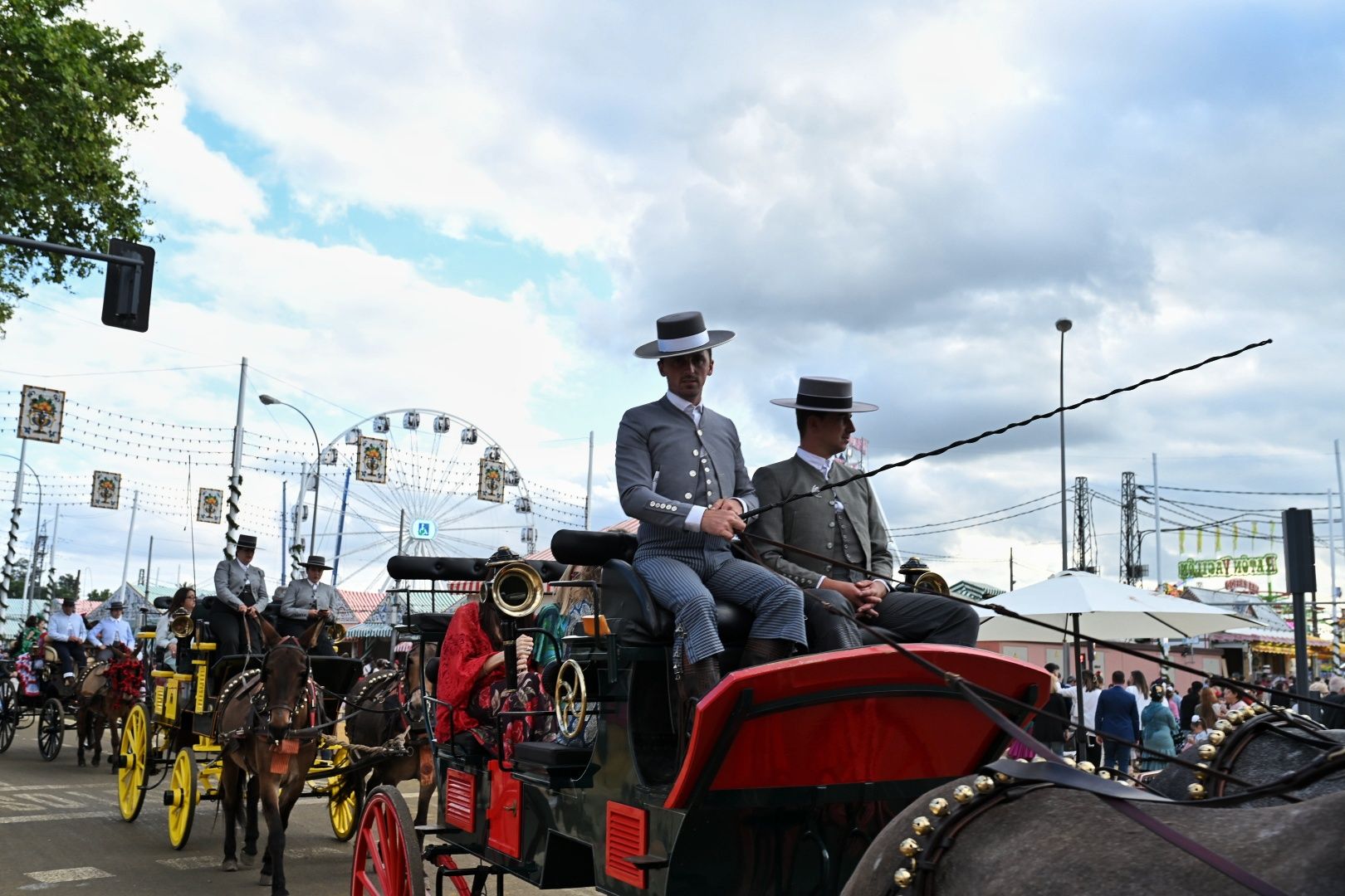 Ambiente este jueves en la Feria de Sevilla 2025.   MAURI BUHIGAS