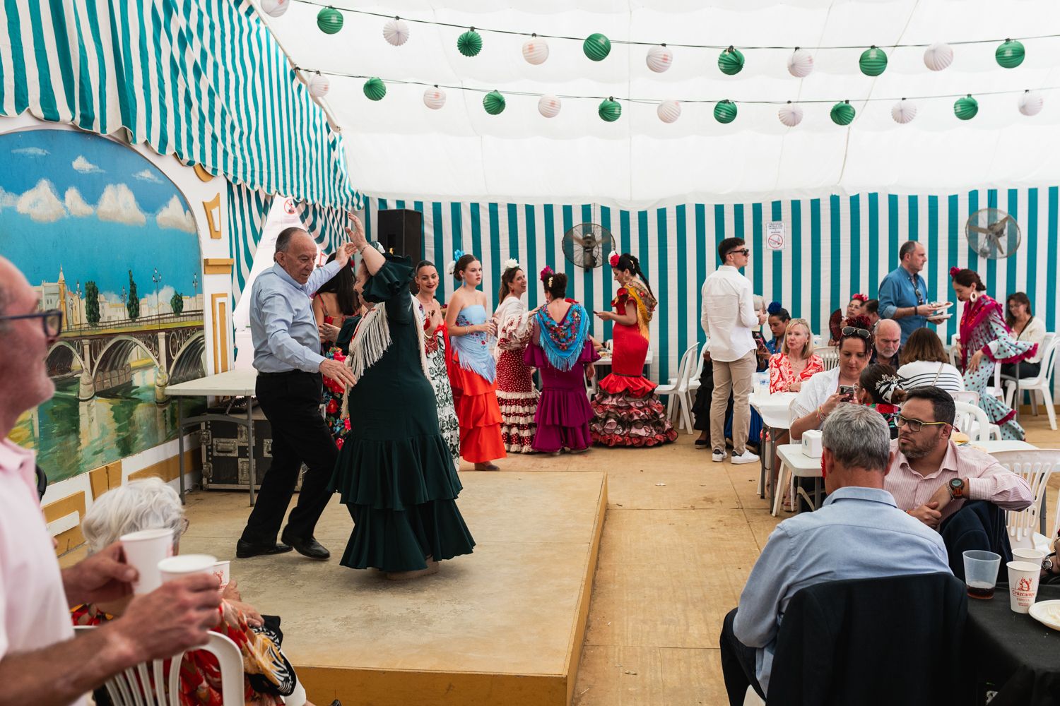 Imágenes del viernes de Feria de Sevilla.