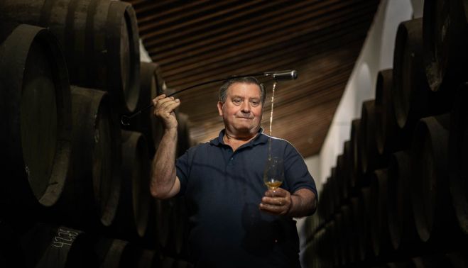 Gabriel Puerta, venenciando tras la entrevista.