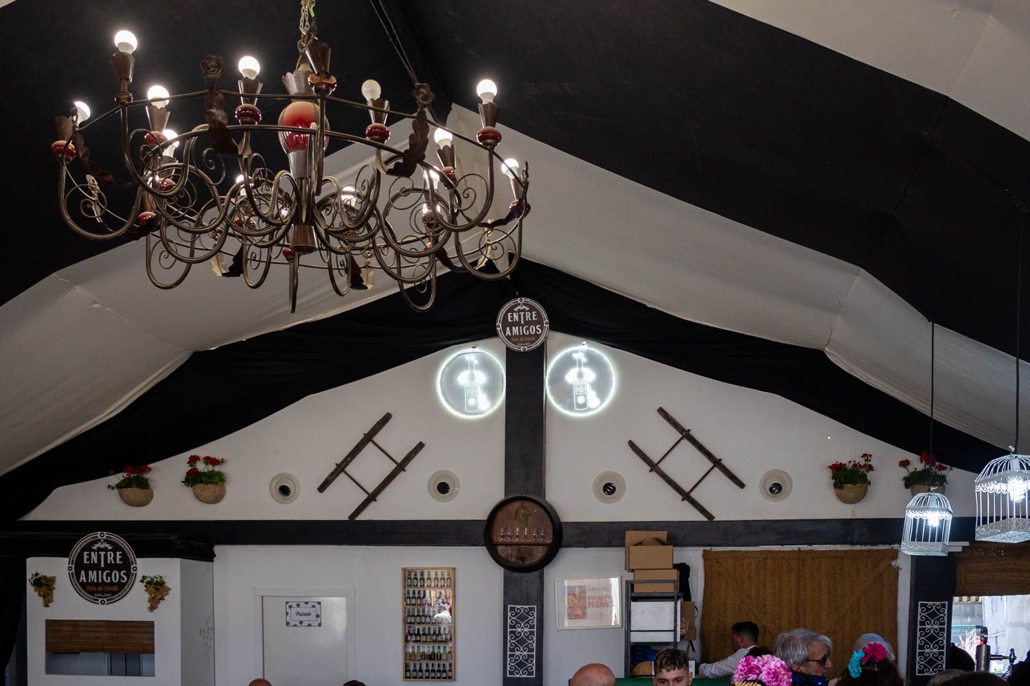 El fondo de la caseta.