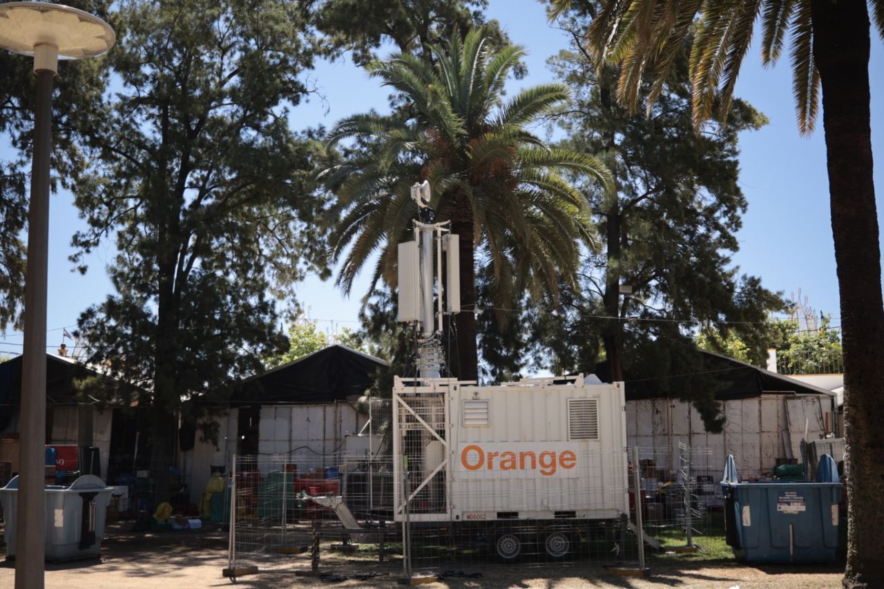 Antena de Orange en la Feria del Caballo.