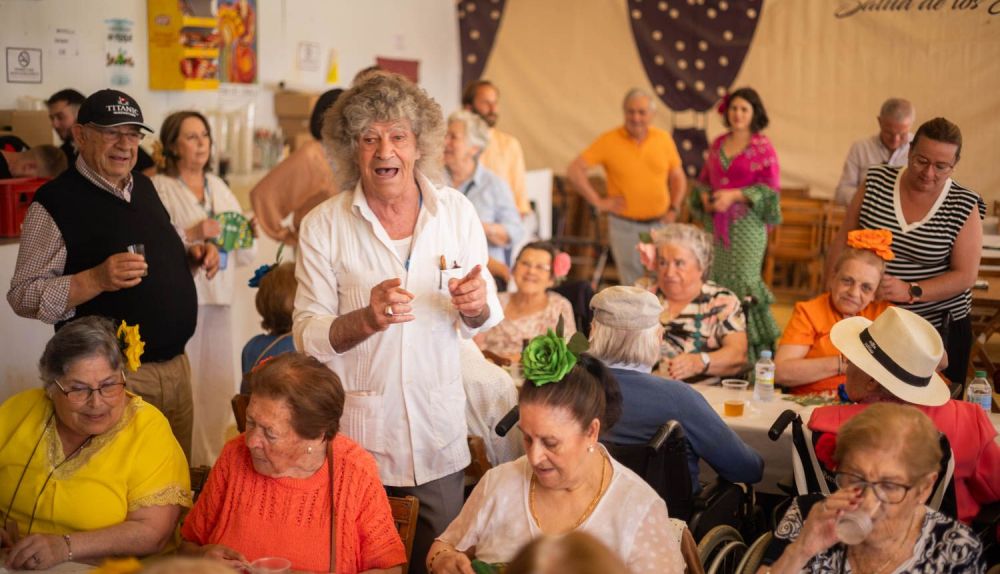 PERSONAS MAYORES EN LA FERIA DE JEREZ 2025 MARTES 22