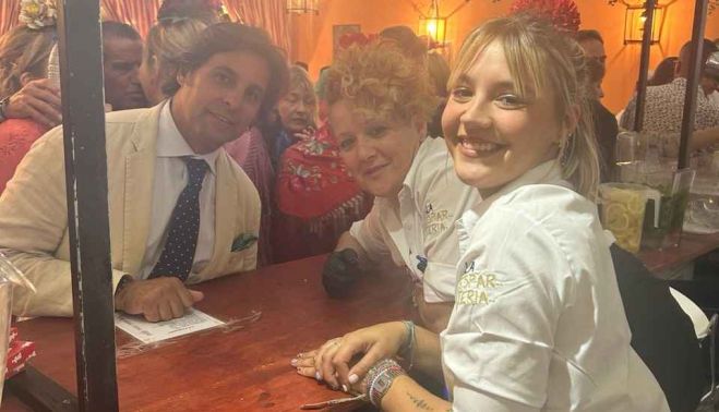 Fran Rivera, en una caseta de la Feria de Jerez.