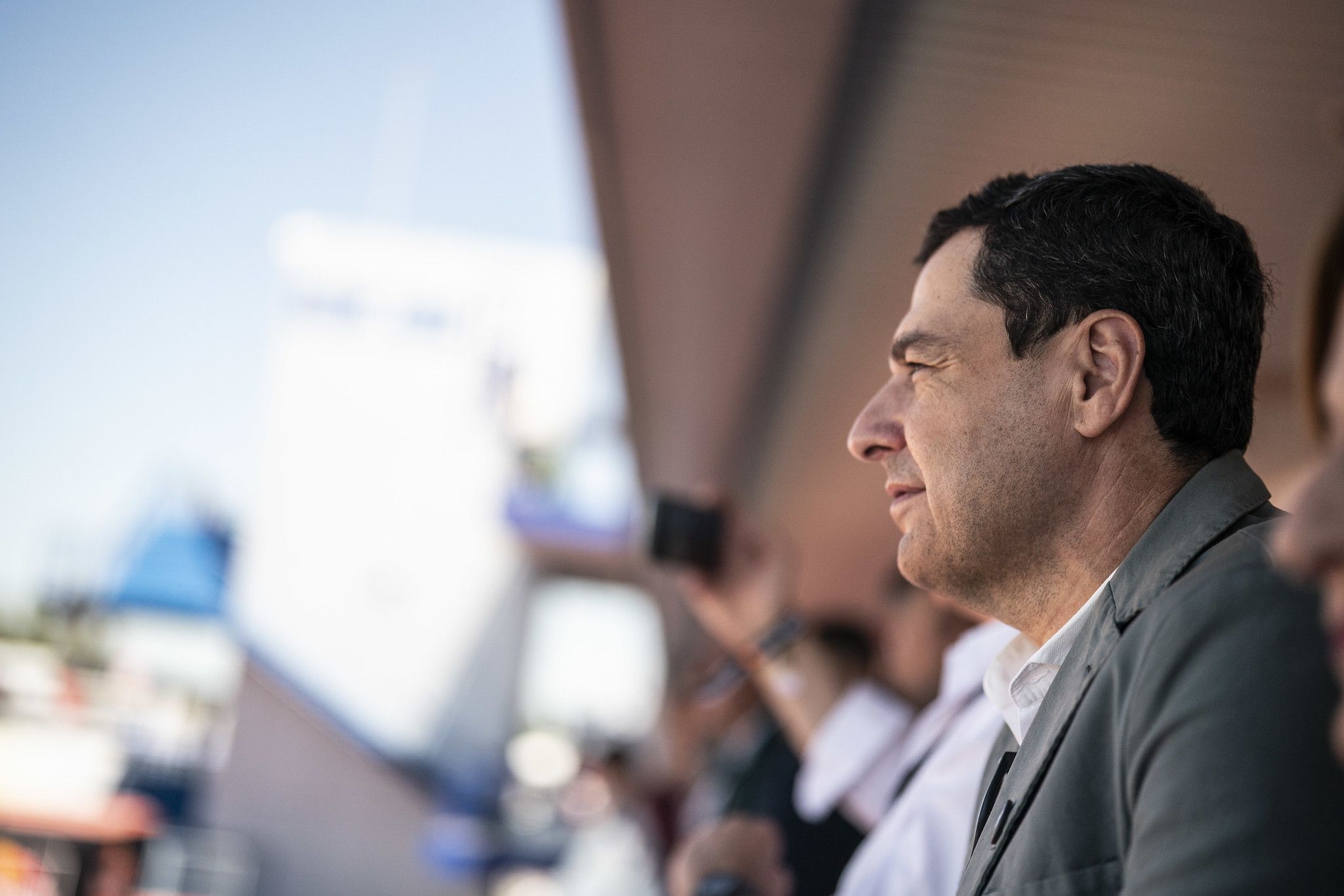 Juanma Moreno en el circuito de Jerez.